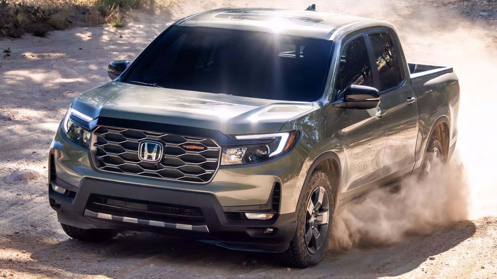 Forget The Toyota Tacoma, This Japanese Pickup Truck Is A Better Daily Driver Forget The Toyota Tacoma, This Japanese Pickup Truck Is A Better Daily Driver