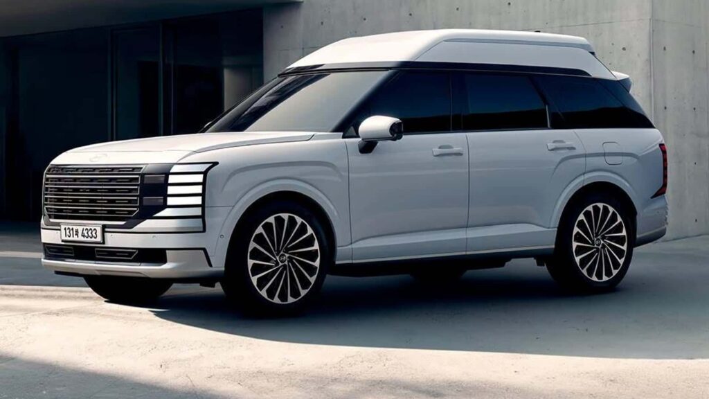Hyundai Literally Raises The Roof With New High-End Palisade