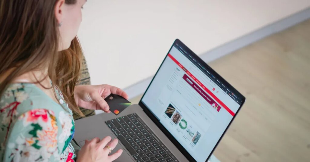 I tried the internet's weirdest shopping trend, and my brain fell for it more than I expected