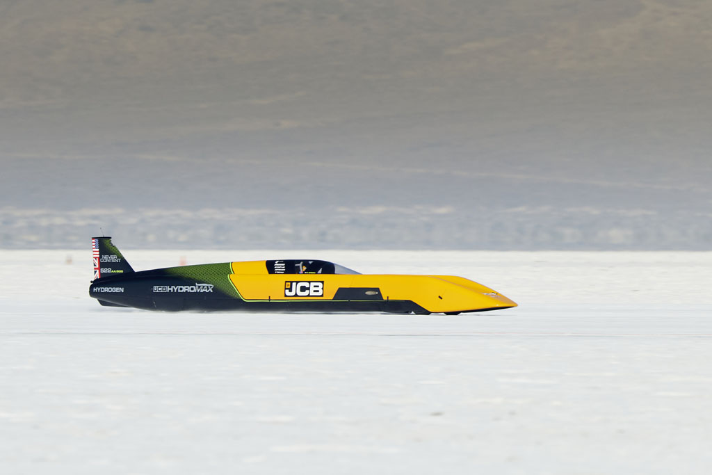 JCB Hydromax Hits 368.347 MPH at Bonneville Ahead of FIA Hydrogen Record Attempt : Automotive Addicts JCB Hydromax Hits 368.347 MPH at Bonneville Ahead of FIA Hydrogen Record Attempt : Automotive Addicts