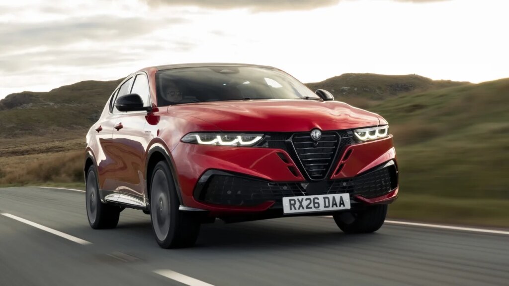 New Alfa Romeo Tonale review - pictures