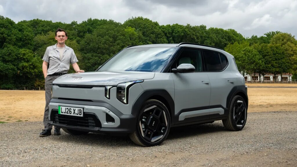New Kia EV2 Long Range 2026 review: a big threat to the Renault 4 New Kia EV2 Long Range 2026 review: a big threat to the Renault 4