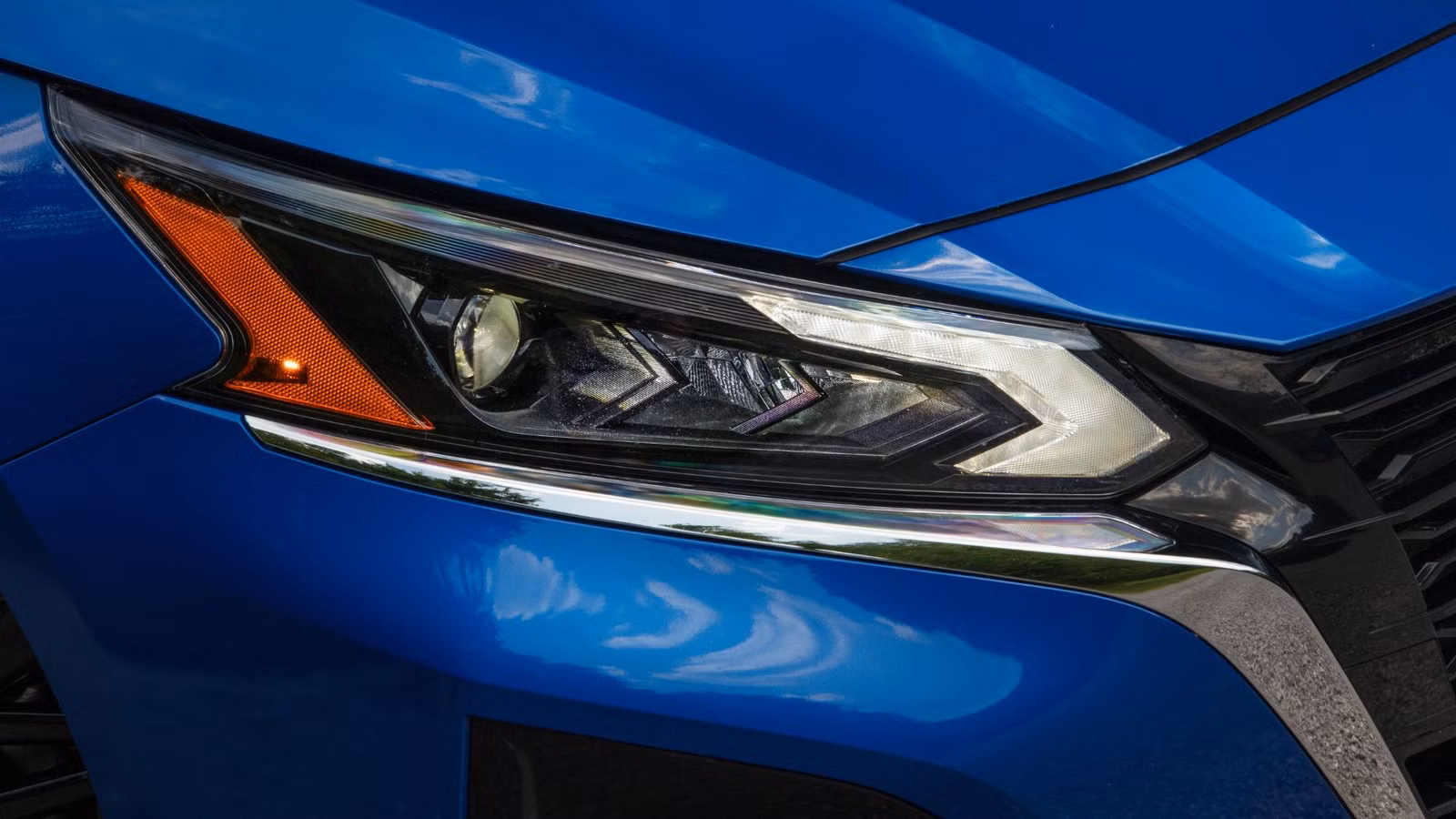 Nissan Accidentally Putting Truck Parts In Altima Sedans Is A Recipe For Disaster Nissan Accidentally Putting Truck Parts In Altima Sedans Is A Recipe For Disaster