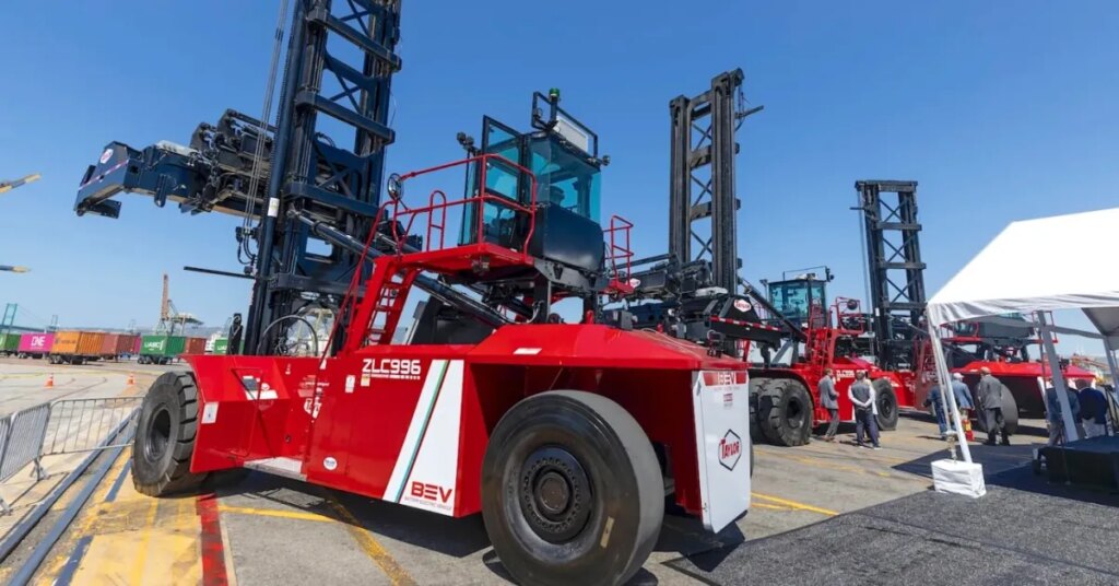 Port of Los Angeles commits $200 million to ZEV equipment