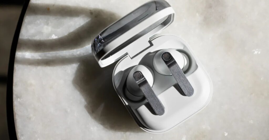 Samsung has new Galaxy headphones in the works Samsung has new Galaxy headphones in the works