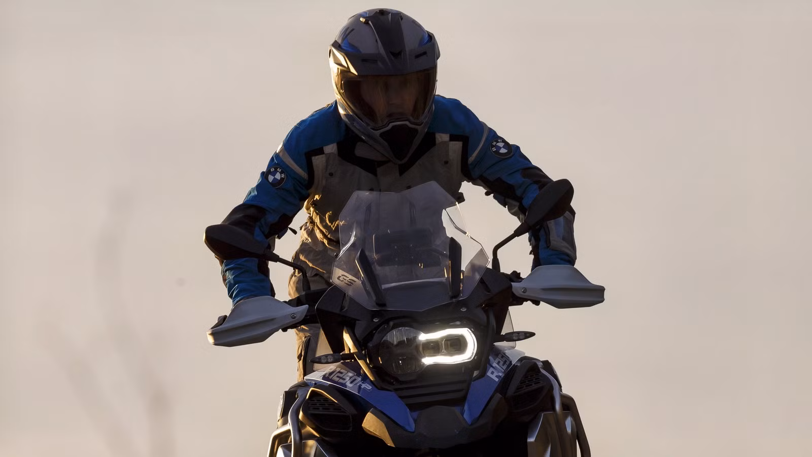 The BMW That Has Gold Wing Owners Rethinking Long-Distance Touring The BMW That Has Gold Wing Owners Rethinking Long-Distance Touring