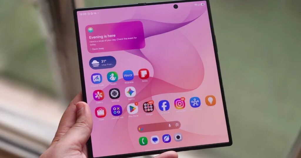 The Galaxy Z Fold 8 is genuinely cool, but I’d pay up for the Z Fold 8 Ultra