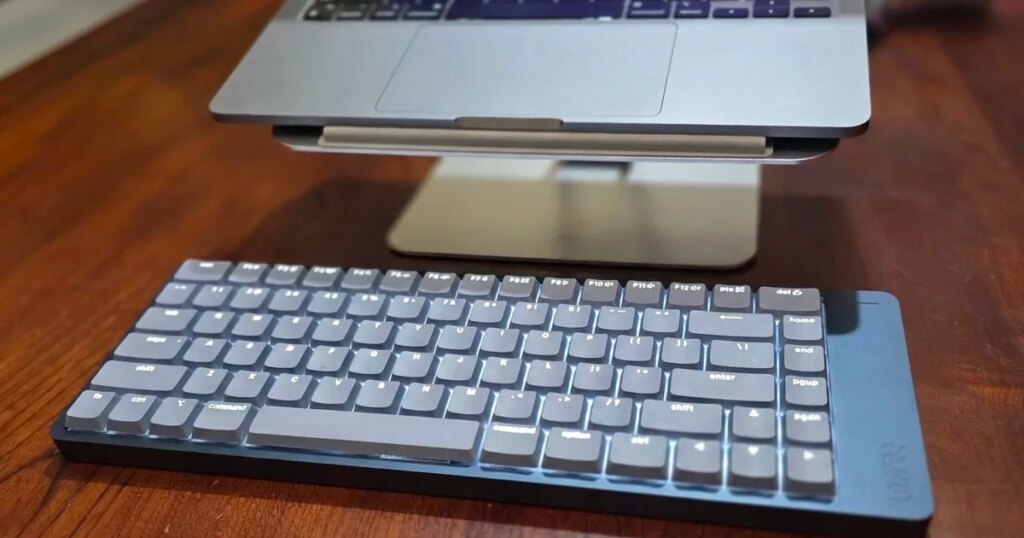 The Lofree Flow 2 made me feel like a faster typist, but it also tested my patience The Lofree Flow 2 made me feel like a faster typist, but it also tested my patience