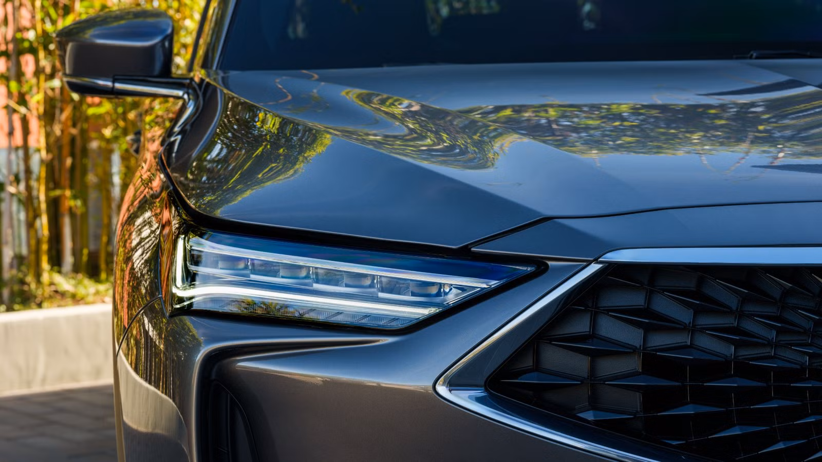 These Luxury SUVs Lost Half Their Value In Just 5 Years, And You’re The One Who Wins These Luxury SUVs Lost Half Their Value In Just 5 Years, And You're The One Who Wins