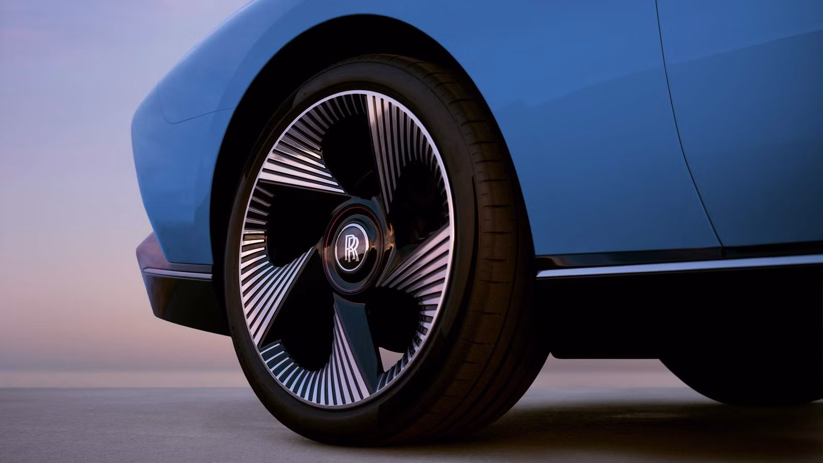This Electric Convertible Is Proof That Money Can’t Buy You Everything, Unless Rolls-Royce Invites You This Electric Convertible Is Proof That Money Can't Buy You Everything, Unless Rolls-Royce Invites You