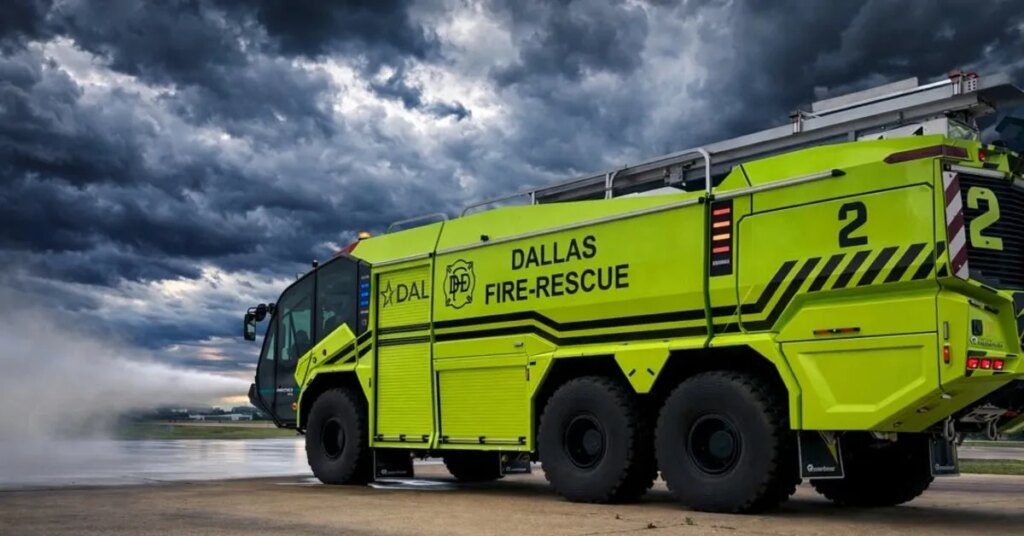 This electric aircraft fire truck hits 50 mph in under 20 seconds