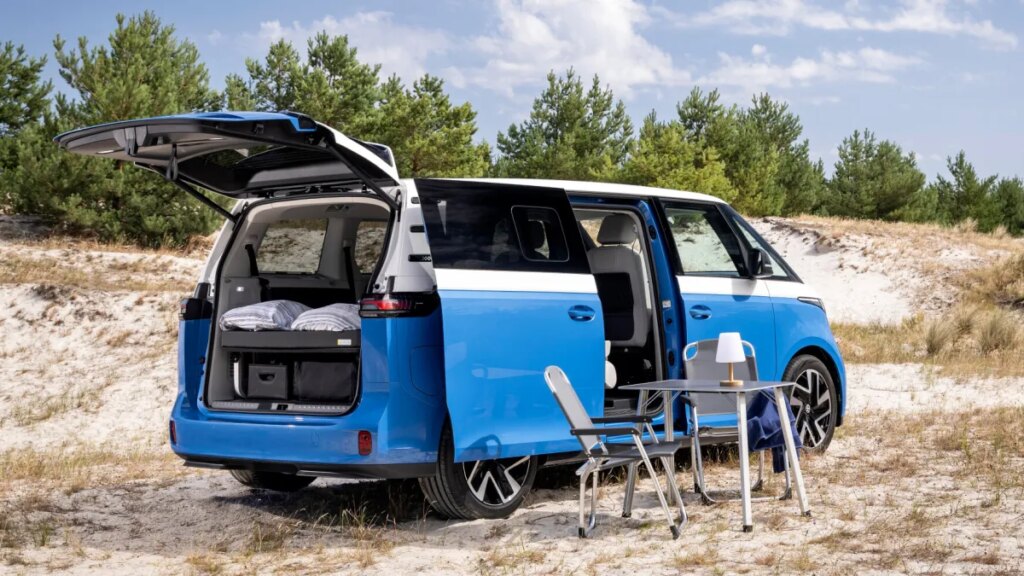 VW California Cruise Is the ID Buzz Camper They Should’ve Built Yesterday VW California Cruise Is the ID Buzz Camper They Should've Built Yesterday