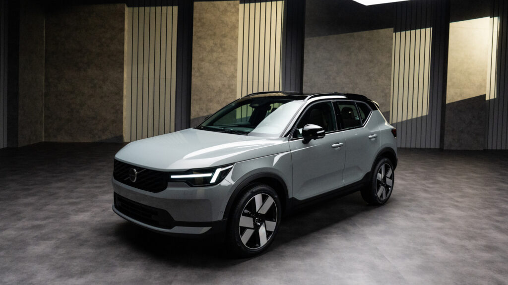 2028 Volvo XC40 First Look: Hello new tech, goodbye EV