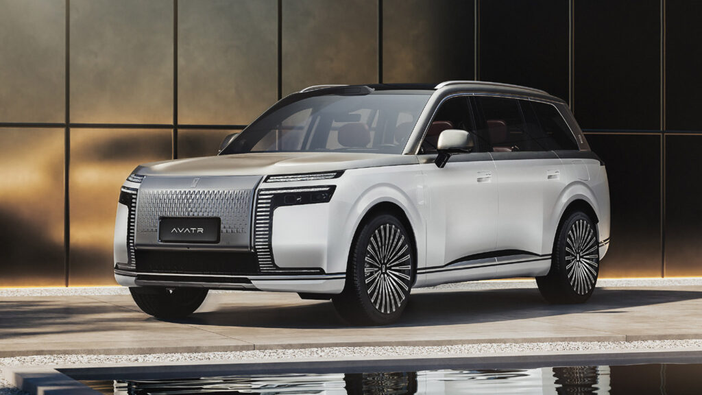 Avatr teases 9-series flagship SUV co-designed with Huawei Qiankun, due by year-end Front three-quarter view of Avatr