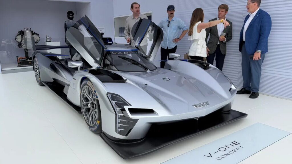Cadillac V-One Concept Engineer Spills the Secrets of a Customer-Spec Le Mans Hypercar Cadillac V-One Concept Engineer Spills the Secrets of a Customer-Spec Le Mans Hypercar