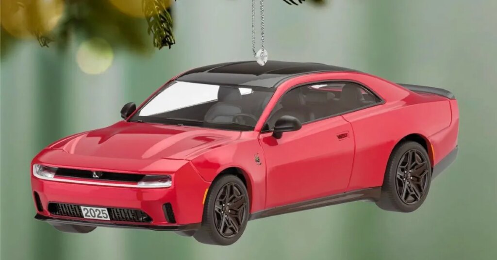 Charge up your Christmas tree with this Hallmark Keepsake Daytona Scat Pack Charge up your Christmas tree with this Hallmark Keepsake Daytona Scat Pack