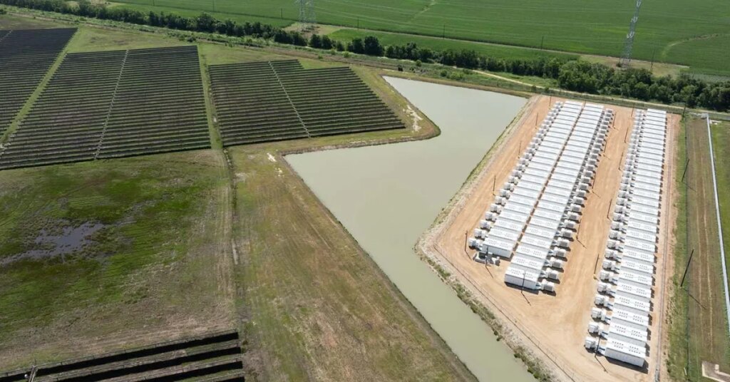EIA: 83 GW of renewables and storage coming in 12 months as fossil fuel capacity to fall