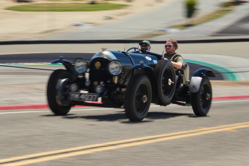 Everything About This 100-Year-Old, 100-MPH Bentley Is Wrong Everything About This 100-Year-Old, 100-MPH Bentley Is Wrong
