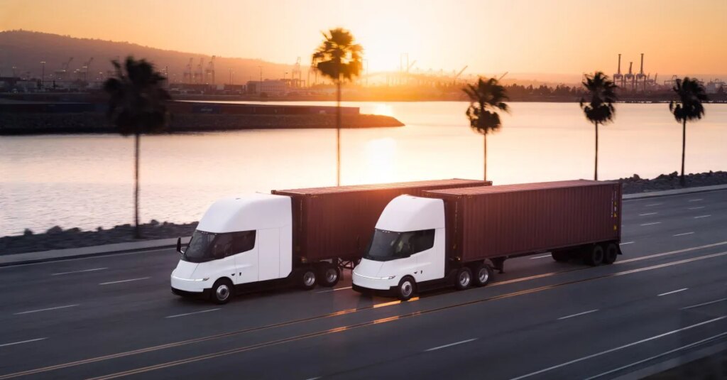 Here’s the Tesla Semi… again Here’s the Tesla Semi… again