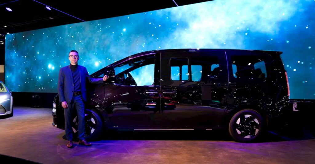 Hyundai opens orders for its new EV van, starting at about $66,500 Hyundai opens orders for its new EV van, starting at about $66,500