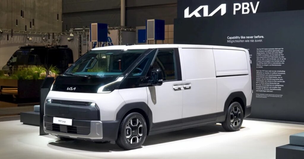 Kia expects its bigger electric vans to outsell the PV5 by 2030 Kia expects its bigger electric vans to outsell the PV5 by 2030