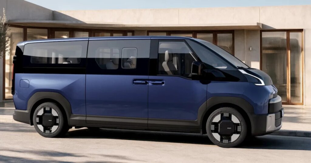 Kia's new EV van is 17.5 ft long and can haul 9 people [Images]