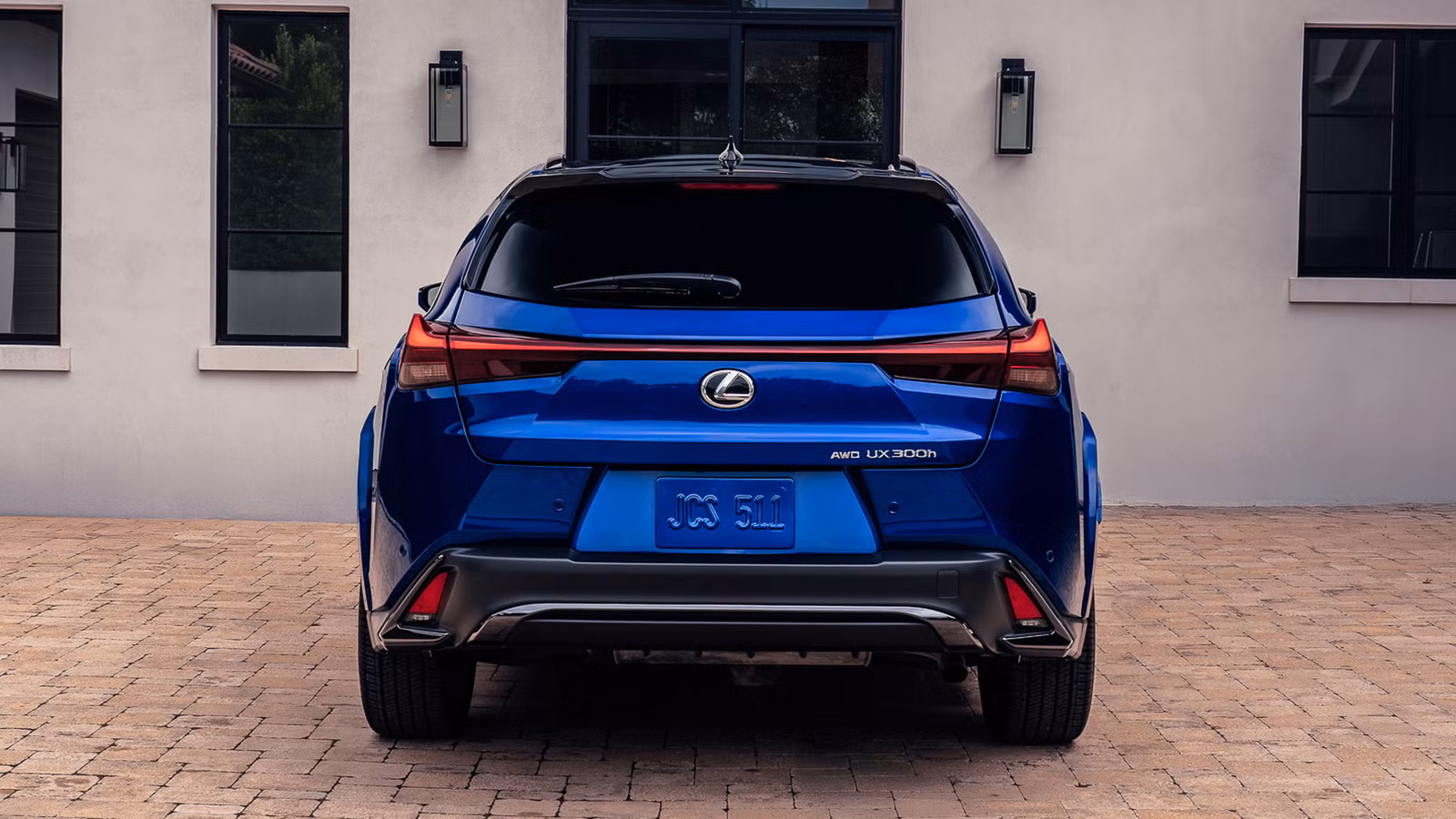 Lexus May Bow Out To BMW And Give Up The Smallest SUV Market Lexus May Bow Out To BMW And Give Up The Smallest SUV Market