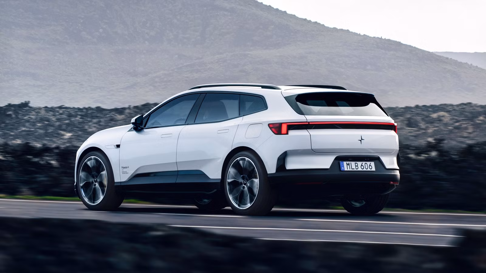 Meet The 544-HP Lifted Wagon The US Government Ruined For Us All Meet The 544-HP Lifted Wagon The US Government Ruined For Us All