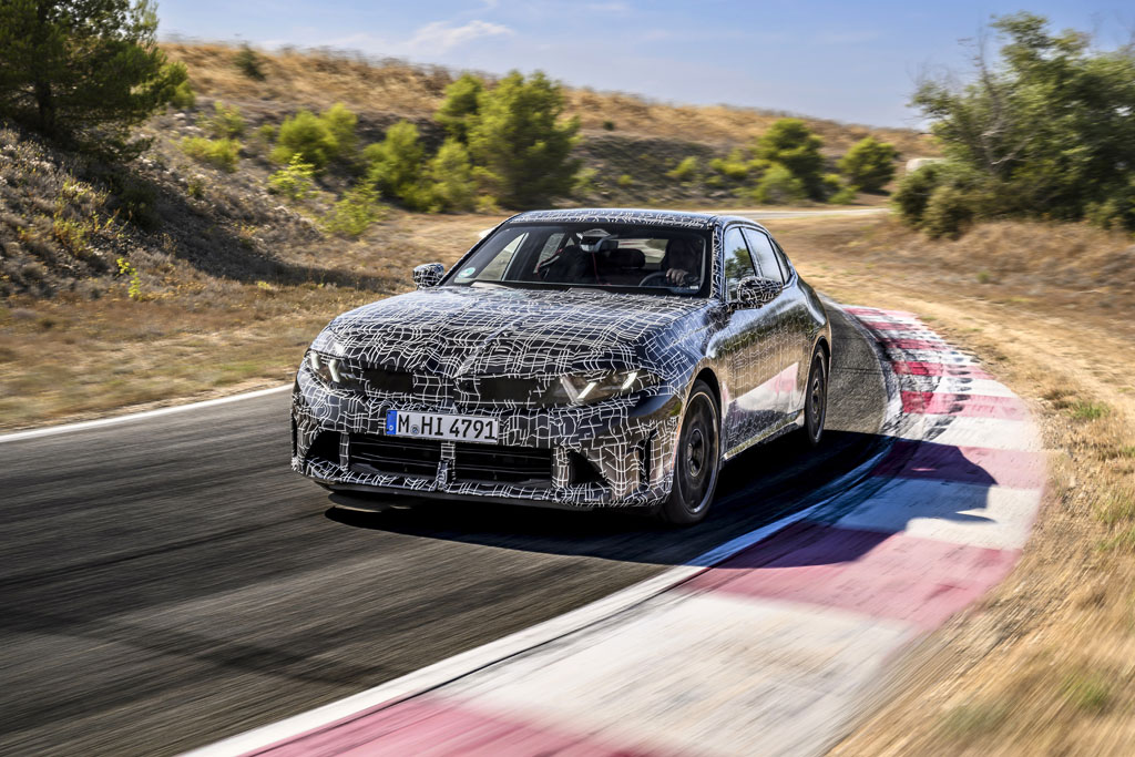 New BMW 3 Series M350 xDrive Brings 443-HP Inline-Six Power and a Rear-Drive Drift Mode : Automotive Addicts New BMW 3 Series M350 xDrive Brings 443-HP Inline-Six Power and a Rear-Drive Drift Mode : Automotive Addicts
