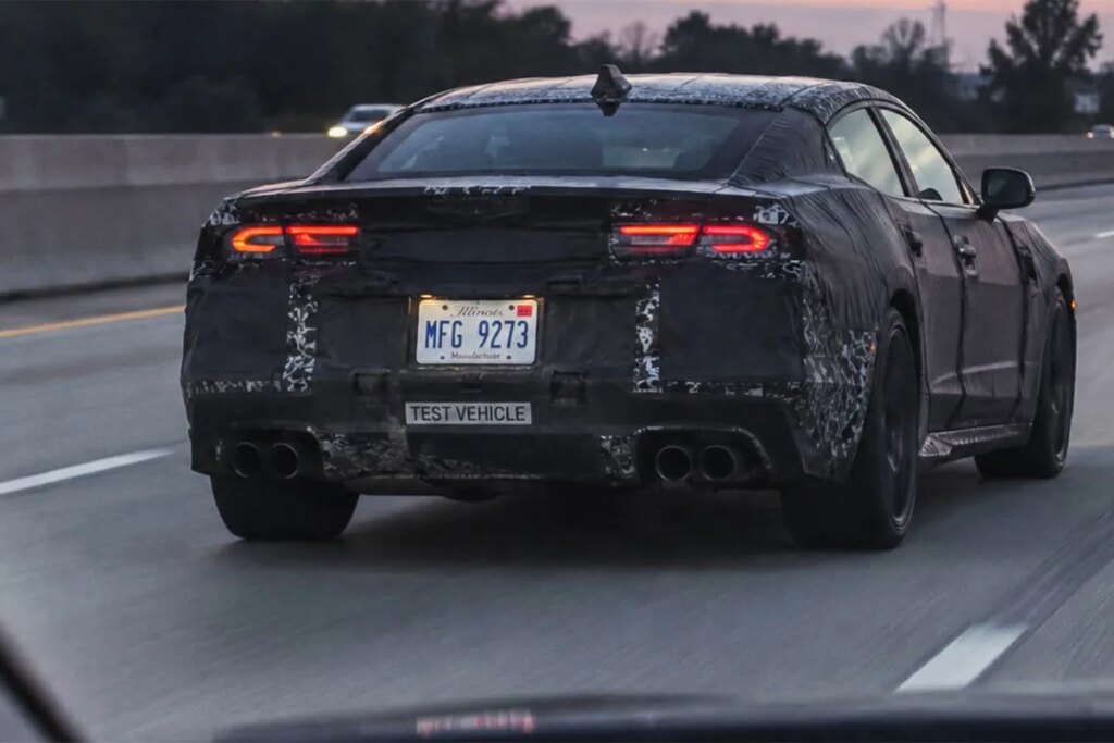People Are Going Crazy Over This Chevy Camaro Sedan Spy Shot. Too Bad It’s Fake People Are Going Crazy Over This Chevy Camaro Sedan Spy Shot. Too Bad It's Fake