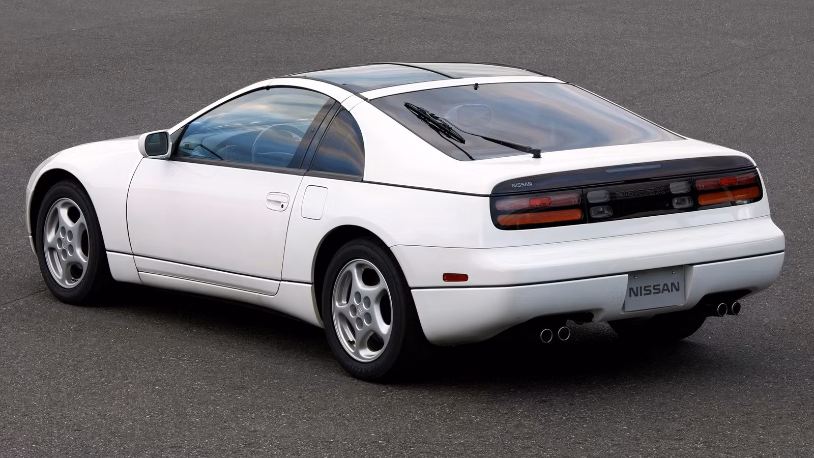 The Nissan Z Made In The 90s Is Surprisingly Affordable The Nissan Z Made In The 90s Is Surprisingly Affordable