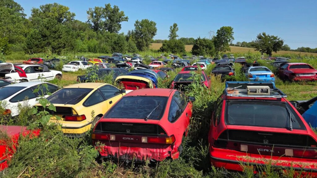There's a 'CRX Farm' in Kansas With a Huge Hoard of Classic Honda Parts for Sale