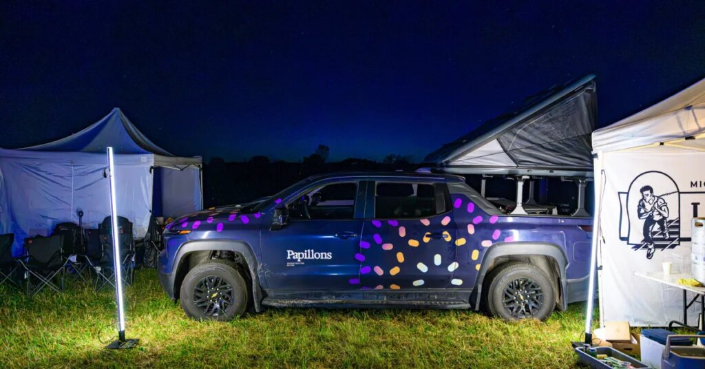 Two Silverado EVs and a 150 kWh battery powered an entire concert tour Two Silverado EVs and a 150 kWh battery powered an entire concert tour