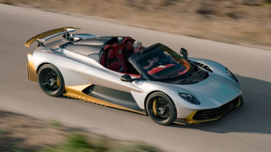 1,064-HP Aston Martin Valhalla Spider Is Actually Faster With Its Roof Off 1,064-HP Aston Martin Valhalla Spider Is Actually Faster With Its Roof Off
