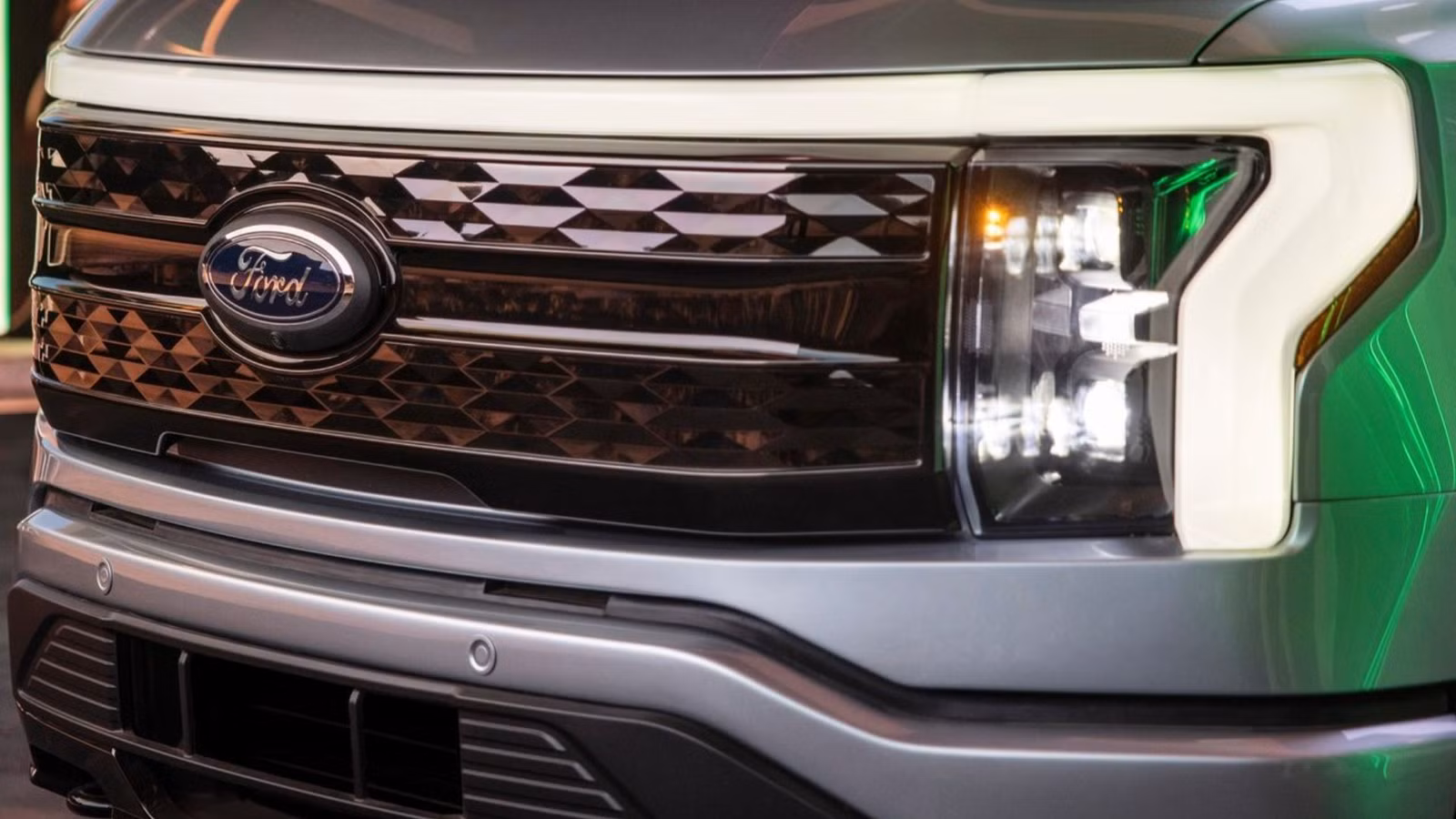 After 234,000 Battle-Scarred Miles, This F-150 Lightning Is Ready for Round 2 With A New Battery After 234,000 Battle-Scarred Miles, This F-150 Lightning Is Ready for Round 2 With A New Battery