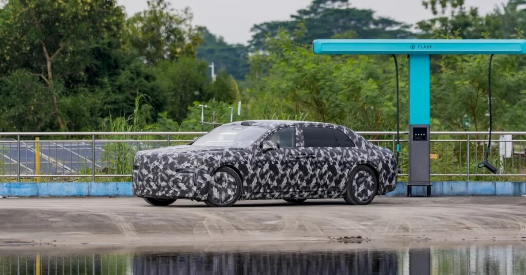 BYD’s ultra-luxury EV with coach doors spotted ahead of its debut BYD's ultra-luxury EV with coach doors spotted ahead of its debut
