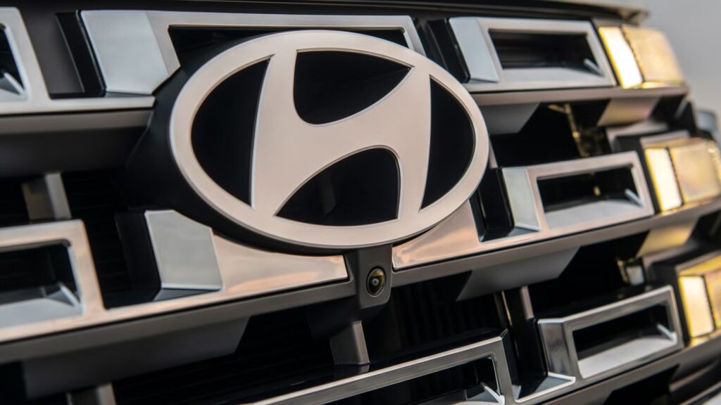Hyundai Thinks Its Camera-Equipped Cars Could Search For Specific People