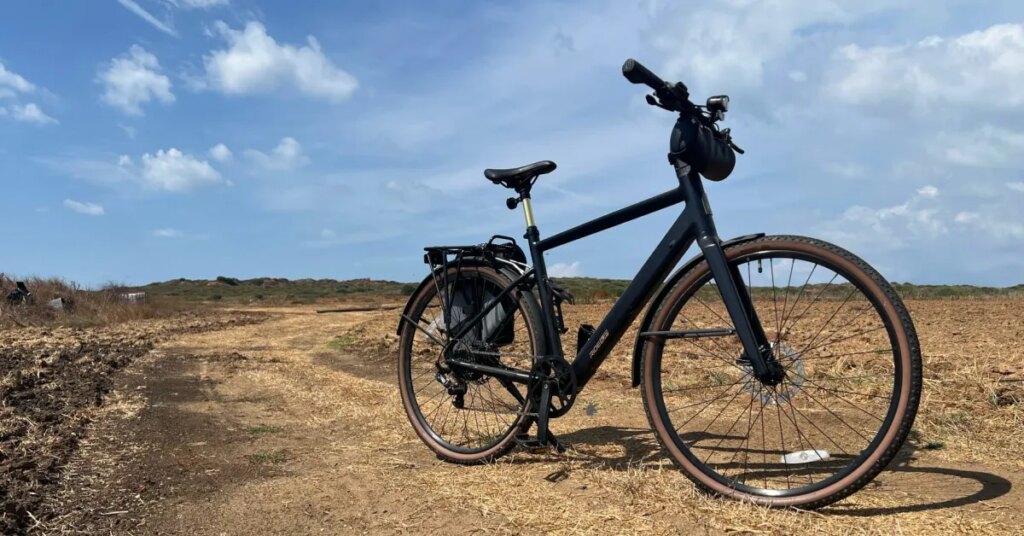 I tried taking the budget-priced Ride1Up Roadster V3 e-bike off-roading. Here's what happened next