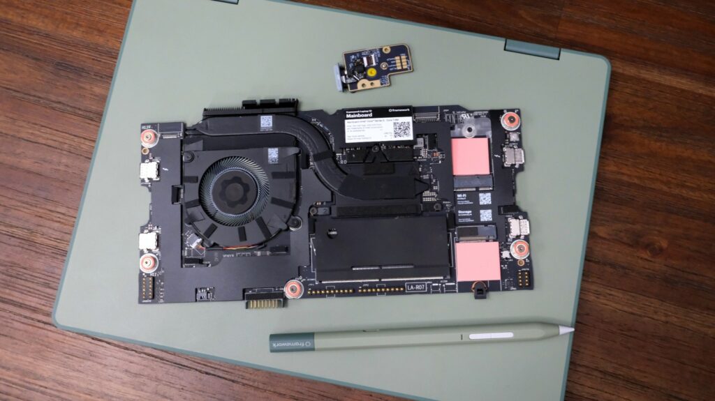 Intel's Core Series 3 Fixes A Key Flaw