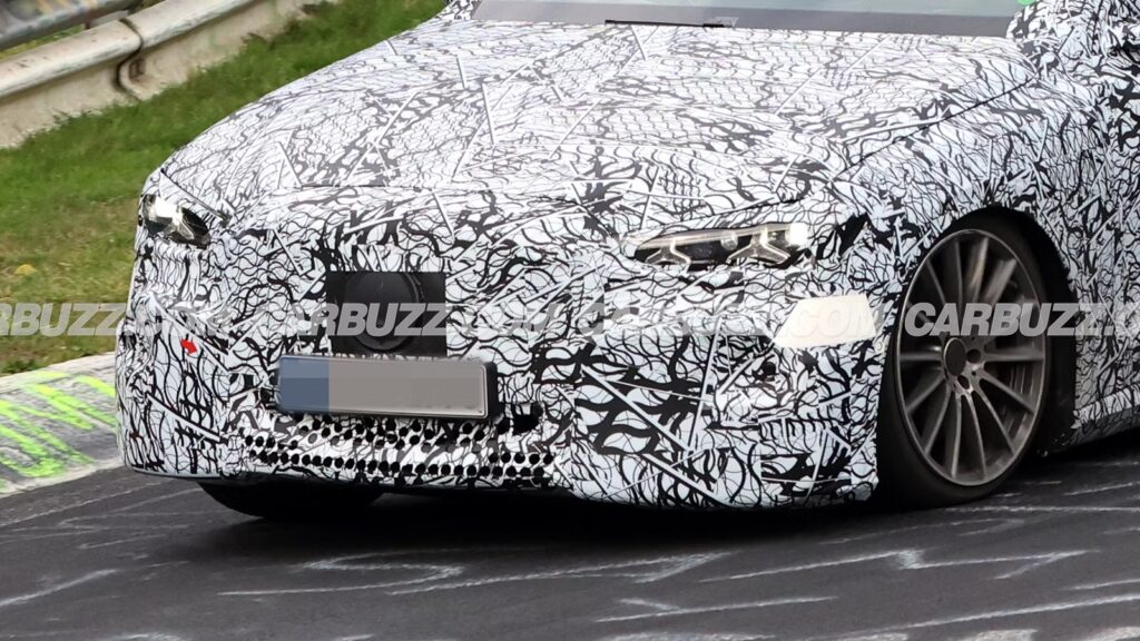 Mercedes Is Making Sure Its New E-Class Will Absolutely Dominate The 5 Series Mercedes Is Making Sure Its New E-Class Will Absolutely Dominate The 5 Series