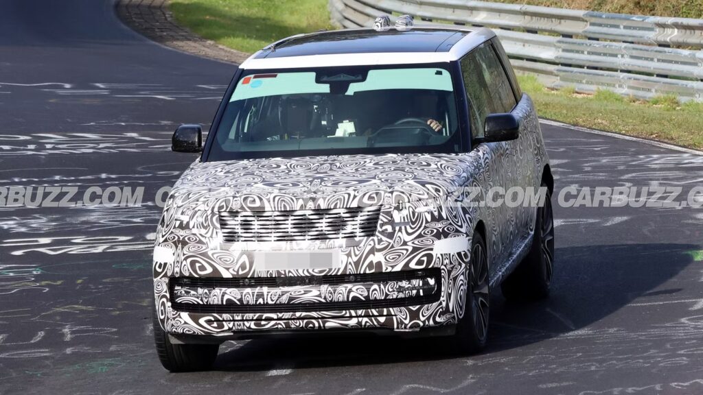 New Range Rover Looks Like The Sensible Sibling Next To Jag’s Wild Reboot New Range Rover Looks Like The Sensible Sibling Next To Jag's Wild Reboot