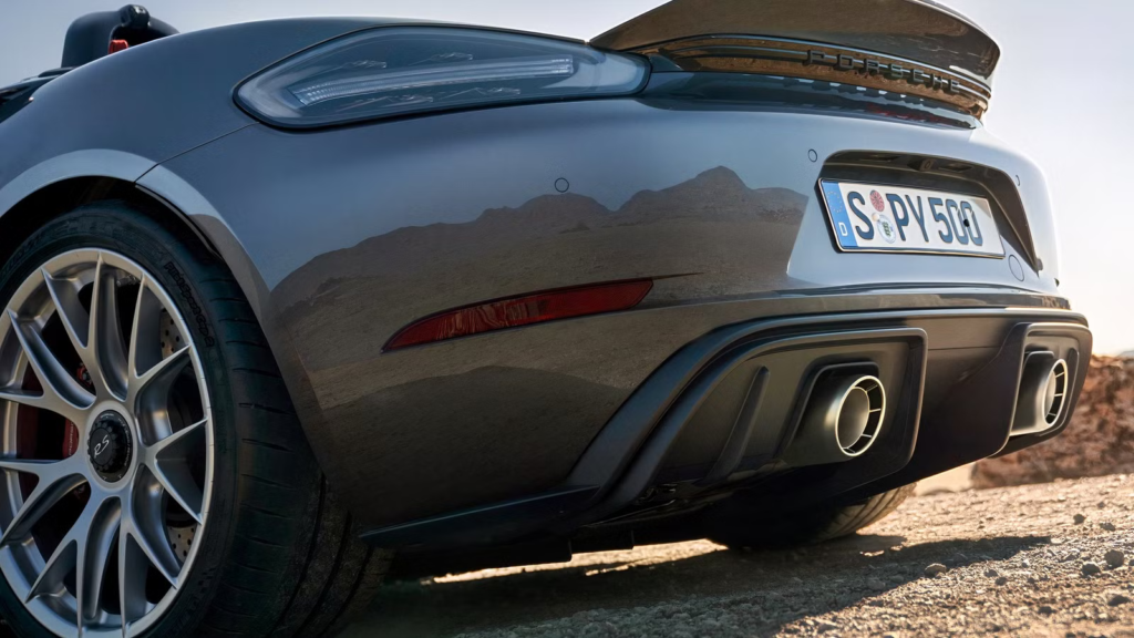 No Other Mid-Engine Car Can Touch The Porsche Boxster’s Sales Record, And Now It’s Dead No Other Mid-Engine Car Can Touch The Porsche Boxster’s Sales Record, And Now It's Dead