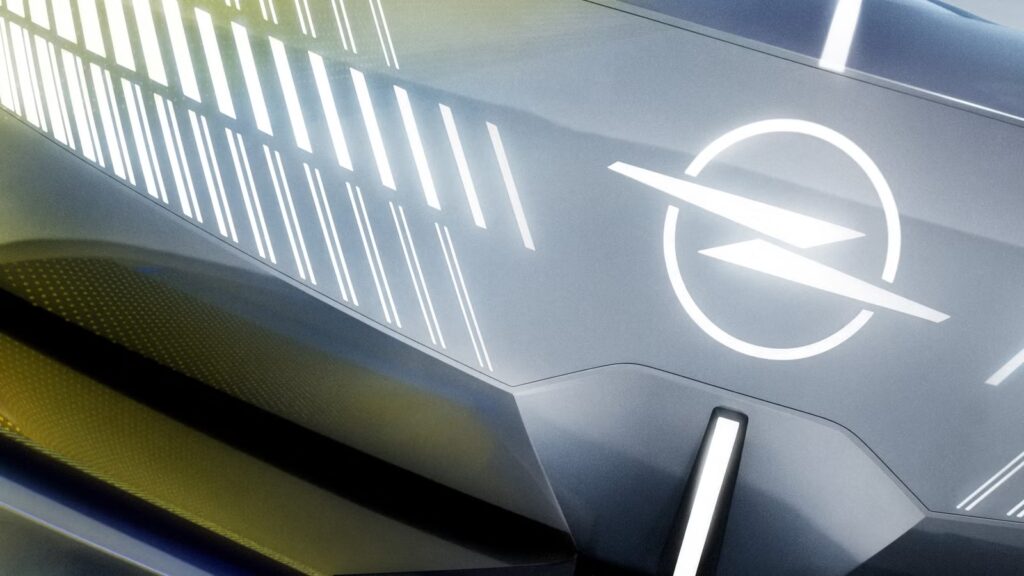 Opel STX Concept Keeps The Station Wagon Alive And Well For The Electric Age