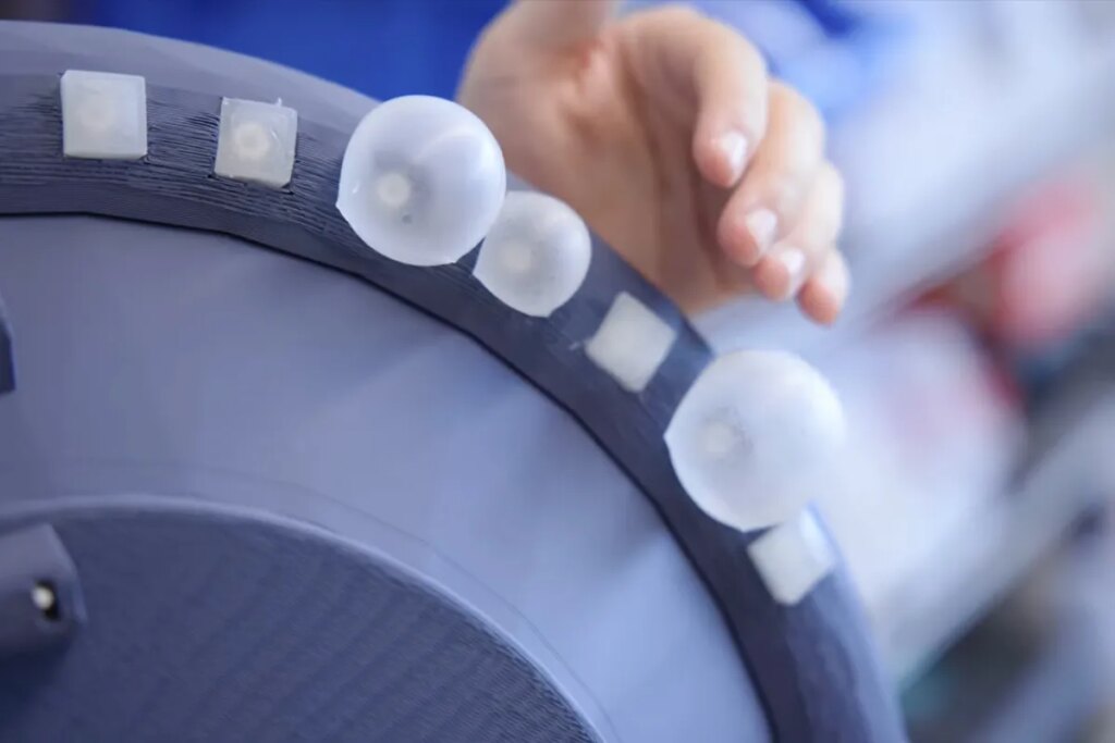 This Creepy, Breathing Steering Wheel Is One Way Your Car Could Drive With You Instead of For You