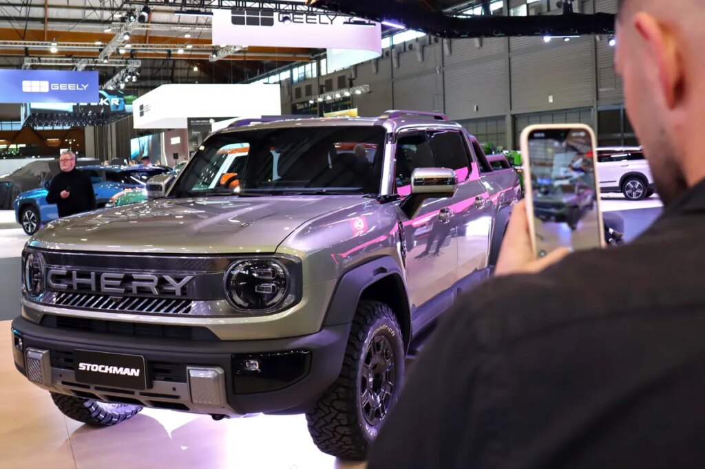 US Lawmakers Say They'll Keep China Out. One of Its Largest Carmakers Disagrees