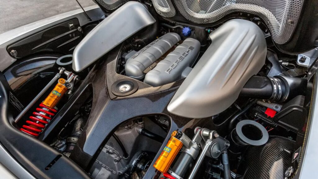 V10 Cars That Prove 10 Cylinders Has Always Been The Best Engine Configration
